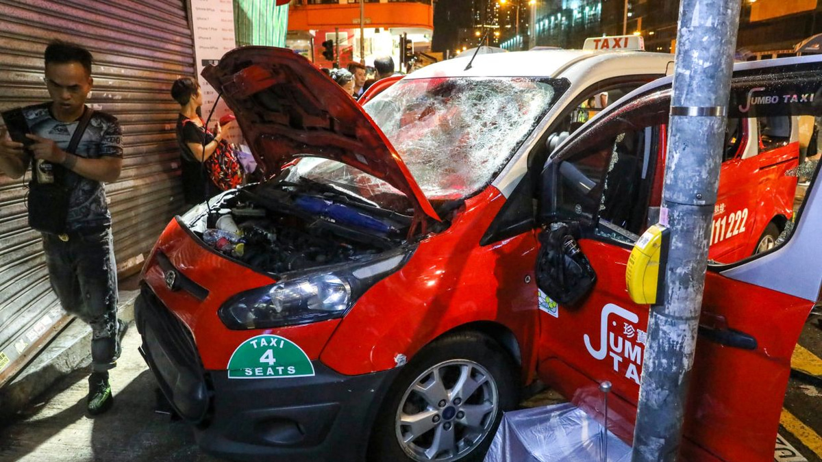 Hong Kong Woman Seeks HK$8.4 Million from Taxi Driver Over 2019 Protest Injury