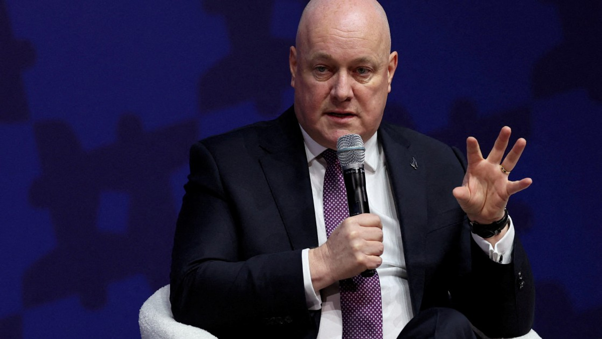 New Zealand's Luxon signals willingness to hold electoral referendum amid coalition tensions