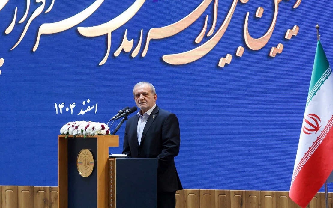 Iran's Pezeshkian Rejects Concessions, Calls for End to Regional Limbo