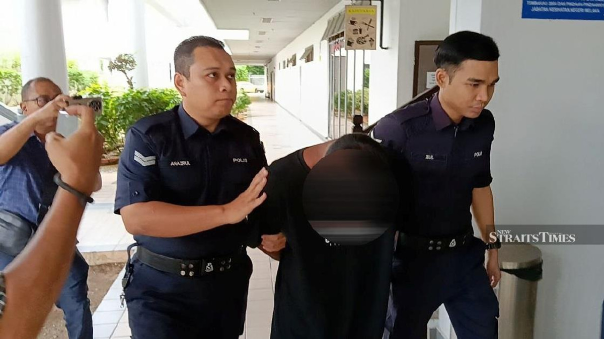 Melaka Delivery Rider Charged with Sexual Assault and Threats Against Officers