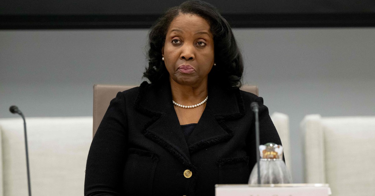 Trump Revives Push to Oust Federal Reserve Governor Lisa Cook Over Fraud Claims