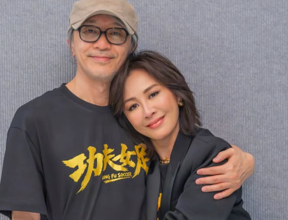 Stephen Chow's 'Kung Fu Soccer' Reunites Him With Carina Lau in Massive Box-Office Hit