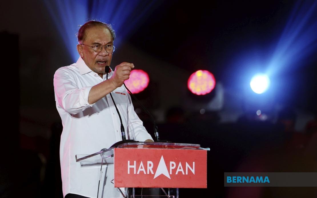 Anwar Urges Restraint on Royal and Constitutional Issues in Negeri Sembilan Election
