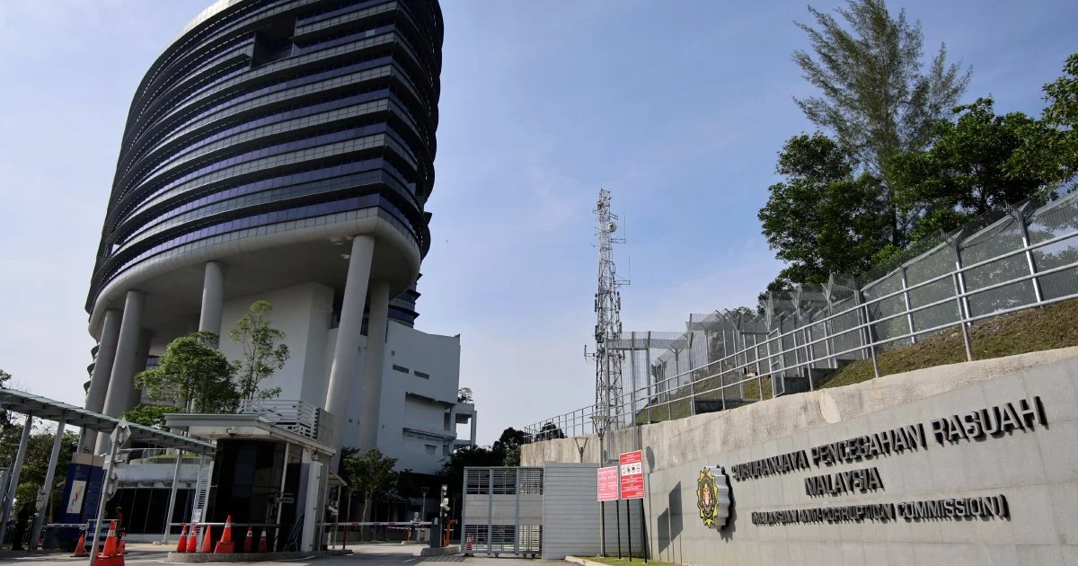 MACC Officers Given One-Month Deadline to Declare Assets
