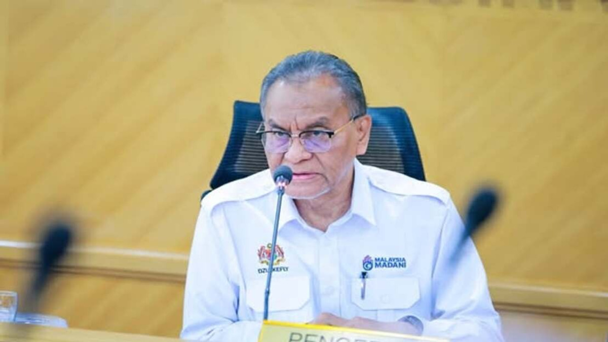 Health Ministry Cracks Down on 1,300 Stalled Projects, Ready to Terminate Contractor Contracts