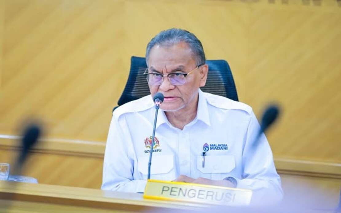 Health Ministry Cracks Down on 1,300 Stalled Projects, Ready to Terminate Contractor Contracts
