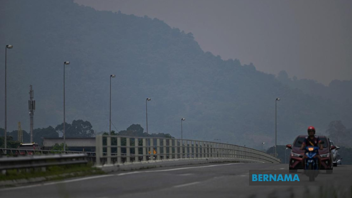 Nine Sarawak Towns Hit by Unhealthy Air as Serian Reaches 'Very Unhealthy' Levels
