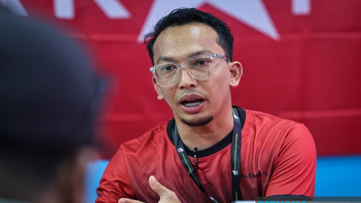 Pasir Raja Underdog: PH's Mohd Fakharuddin Banks on Youth Appeal in Johor Stronghold
