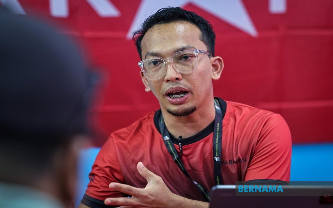 Pasir Raja Underdog: PH's Mohd Fakharuddin Banks on Youth Appeal in Johor Stronghold