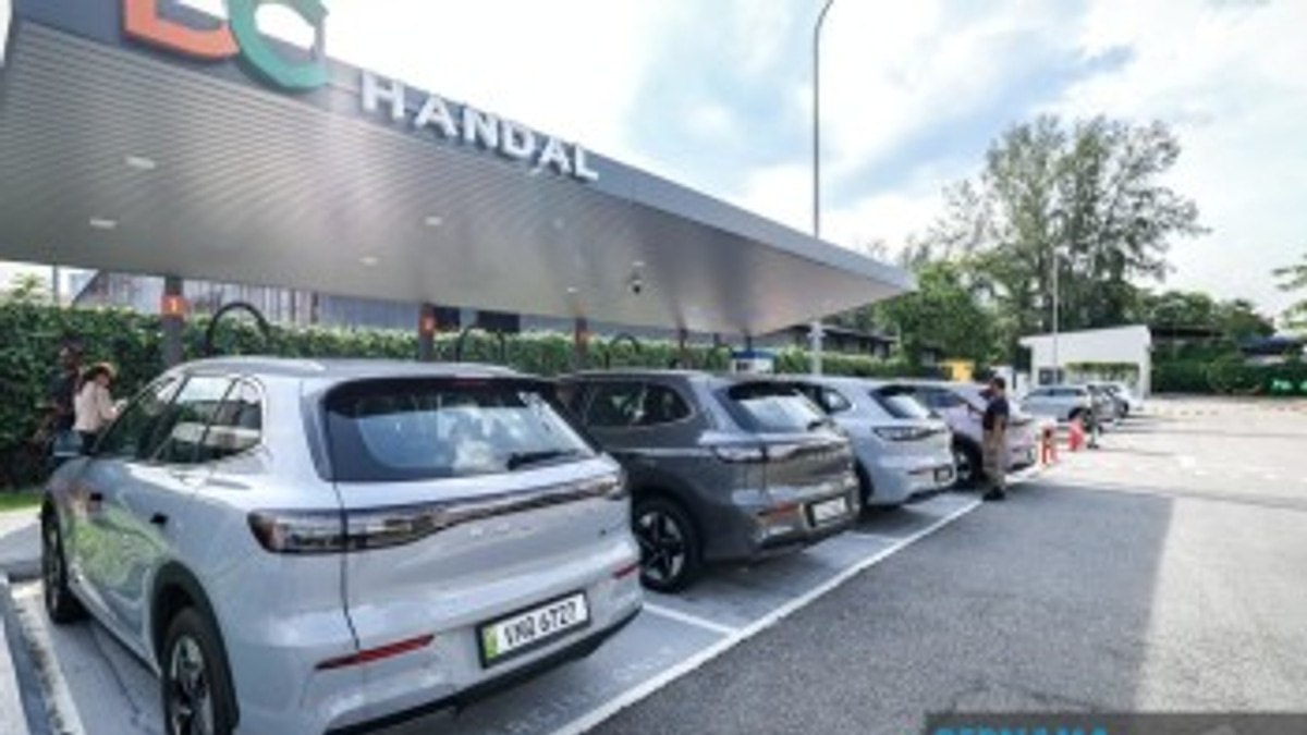 Government Leaves EV Charging Prices to Market Forces, Betting on Competition to Drive Network Expansion
