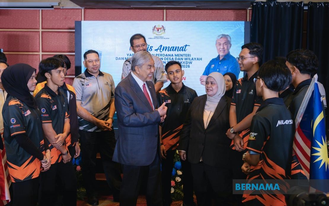 Ahmad Zahid Promises Umrah Sponsorships for WorldSkills 2026 Gold Medallists