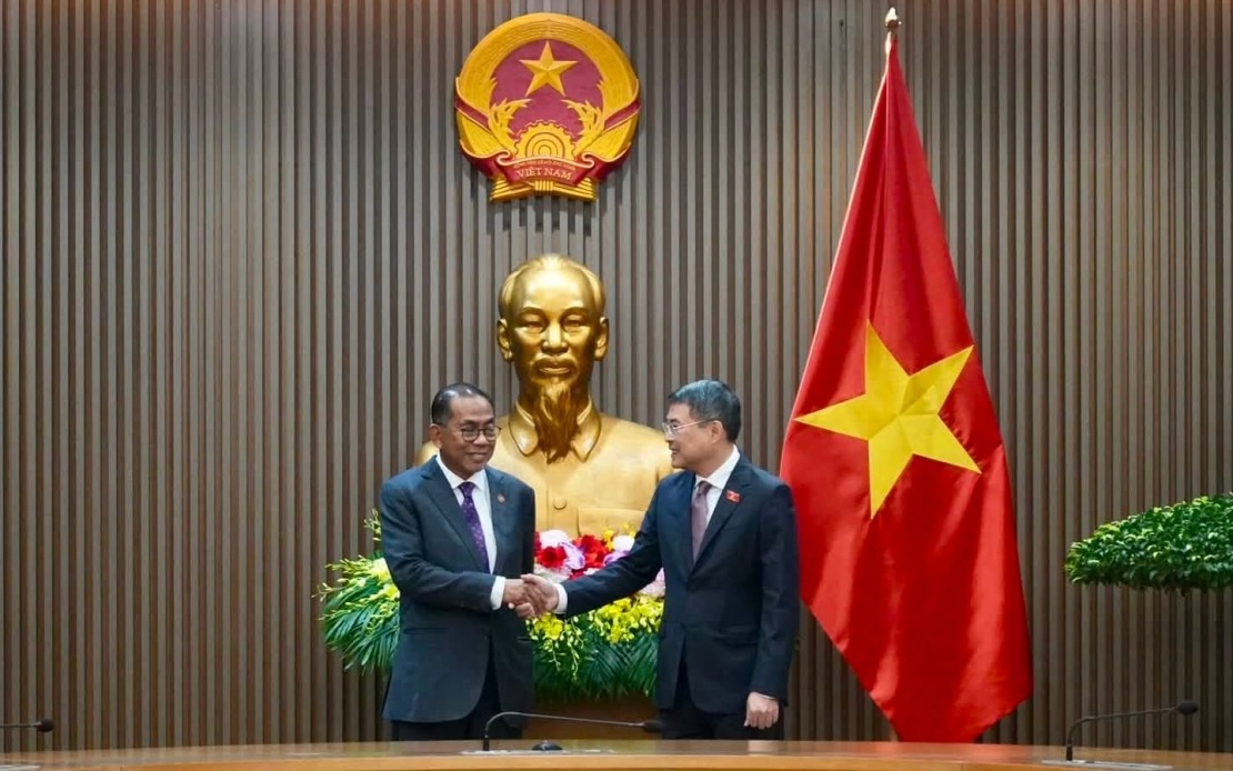 Malaysia and Vietnam to Deepen Defence Ties Across Maritime, Technology Sectors