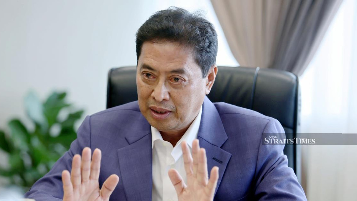 Ex-MACC chief Azam Baki denies involvement in RM178mil contract to brother's firm