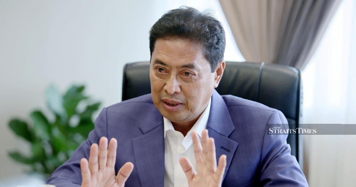Ex-MACC chief Azam Baki denies involvement in RM178mil contract to brother's firm