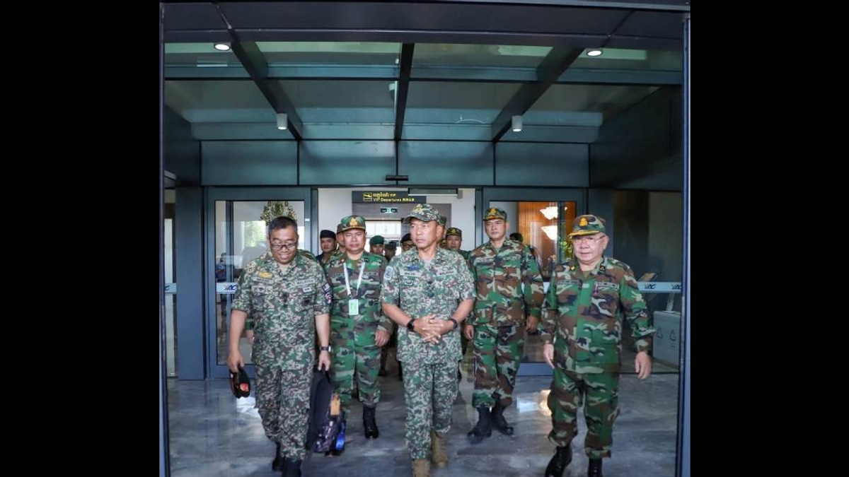 Malaysia's Defence Chief Visits Cambodian Border to Assess Regional Security Situation