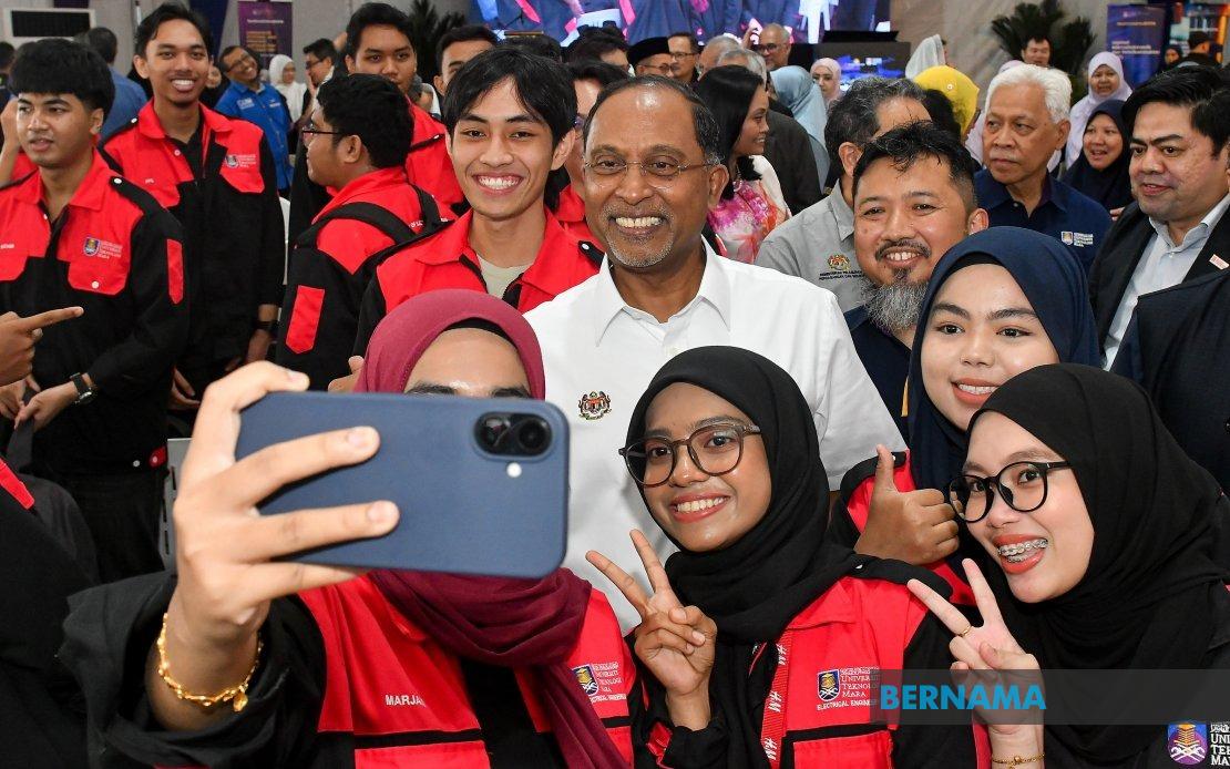 LRT3 Shah Alam Line Transforms Student Mobility, UiTM Launches Semiconductor Initiative