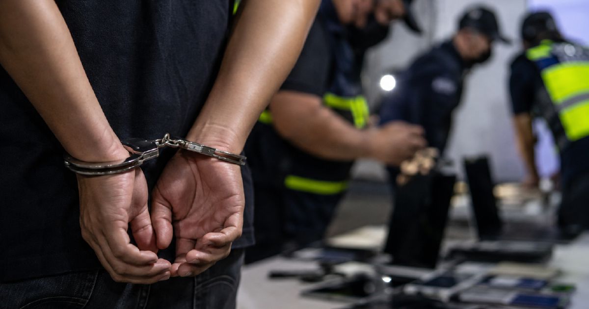 Police Bust Online Romance Scam Ring Targeting Chinese Victims