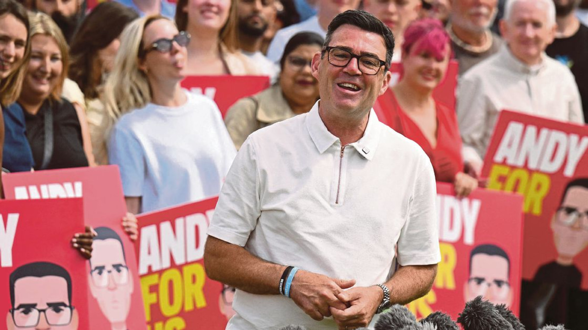 Andy Burnham Takes Office as UK PM, Pledges Economic Overhaul