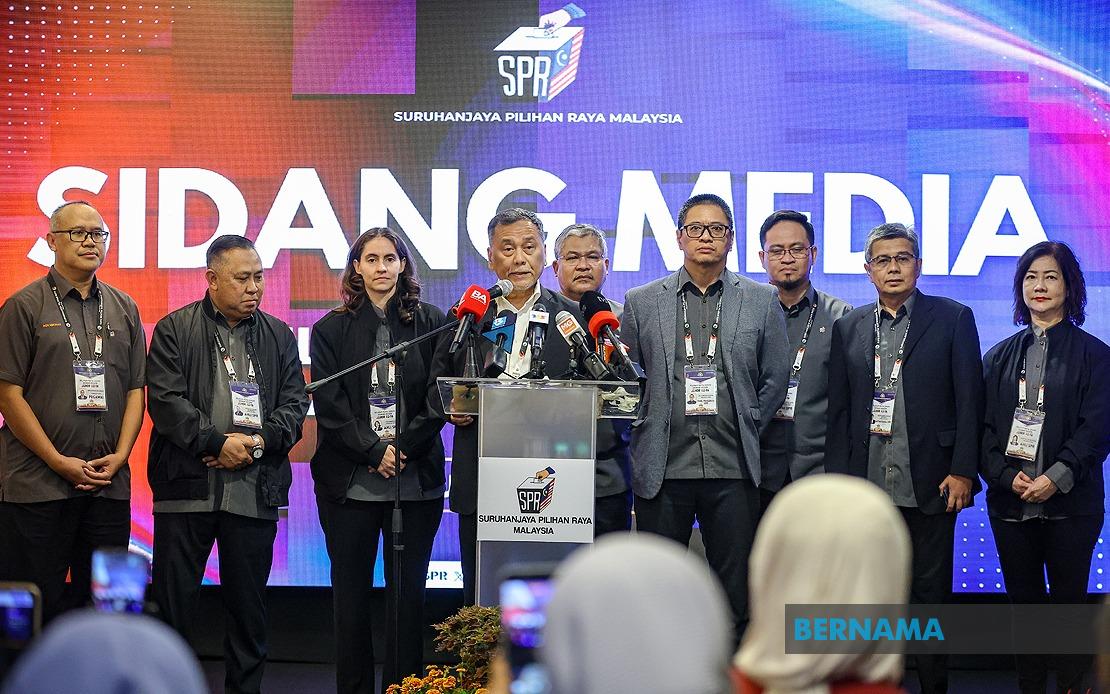 Barisan Nasional Secures Supermajority in Johor State Election, Winning 48 of 56 Seats