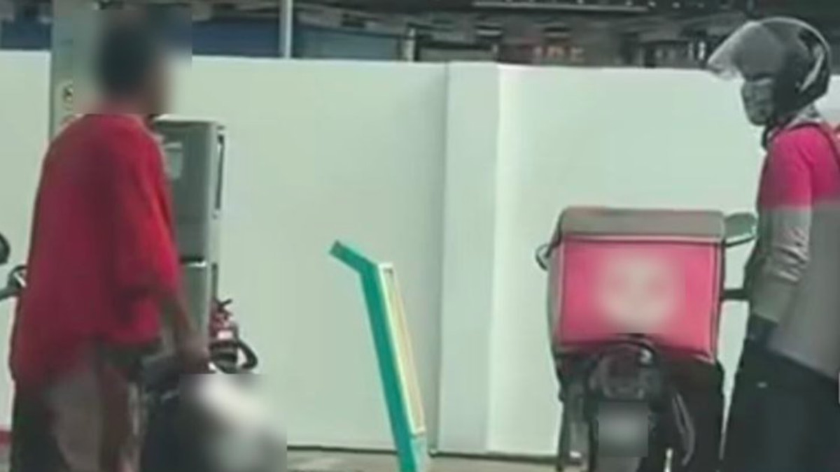 Man arrested after threatening p-hailing driver with meat cleaver at Terengganu petrol station