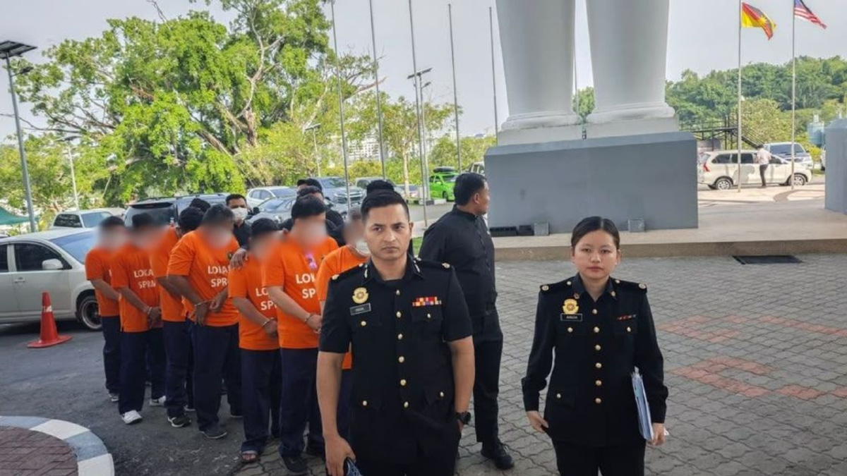 Seven detained over alleged bribery scheme involving illegal chicken imports into Sabah