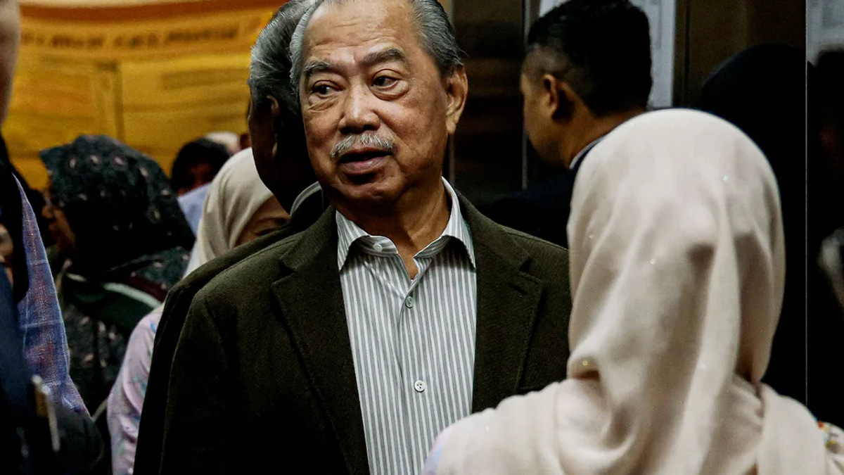 Contractors Allegedly Coerced into Donations for Bersatu via Jana Wibawa Projects