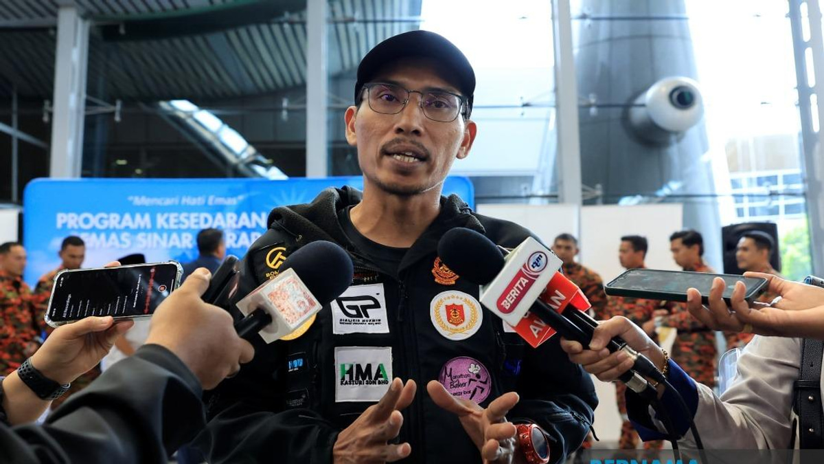 Family of Missing Malaysian Firefighter in Nepal Clings to Hope Amid Disaster