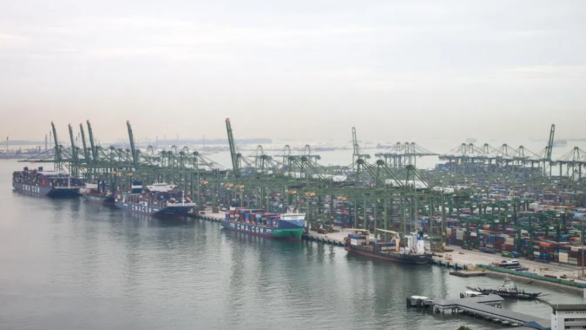 Trump's 12.5% Tariff on Singapore Signals Escalating US Trade Tensions