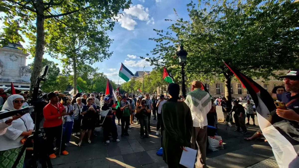 Multinational Palestine Solidarity Convoy Departs France on Cross-Continental Journey