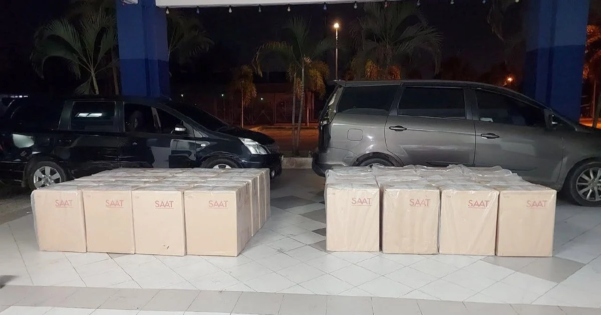 Police Bust Smuggling Operation in Kelantan; 400,000 Contraband Cigarettes Worth RM813,000 Seized
