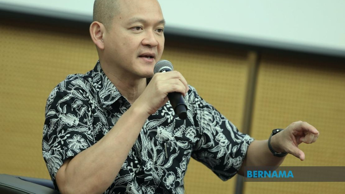 Dr Ong Kian Ming Steps Down From DAP, Rules Out Future Political Contests