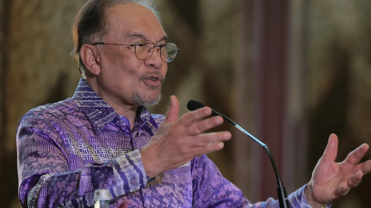 Anwar's Kazan Mission Poised to Deepen Malaysia-Russia and Regional Ties