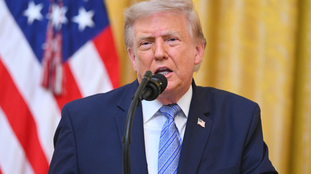 Trump's White House Address: China Election Threat, Iran Tensions, and Domestic Political Battle
