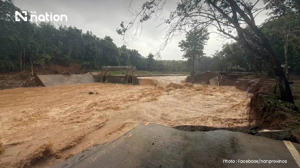 Flash floods devastate northern Thailand as torrential rainfall inundates Nan province