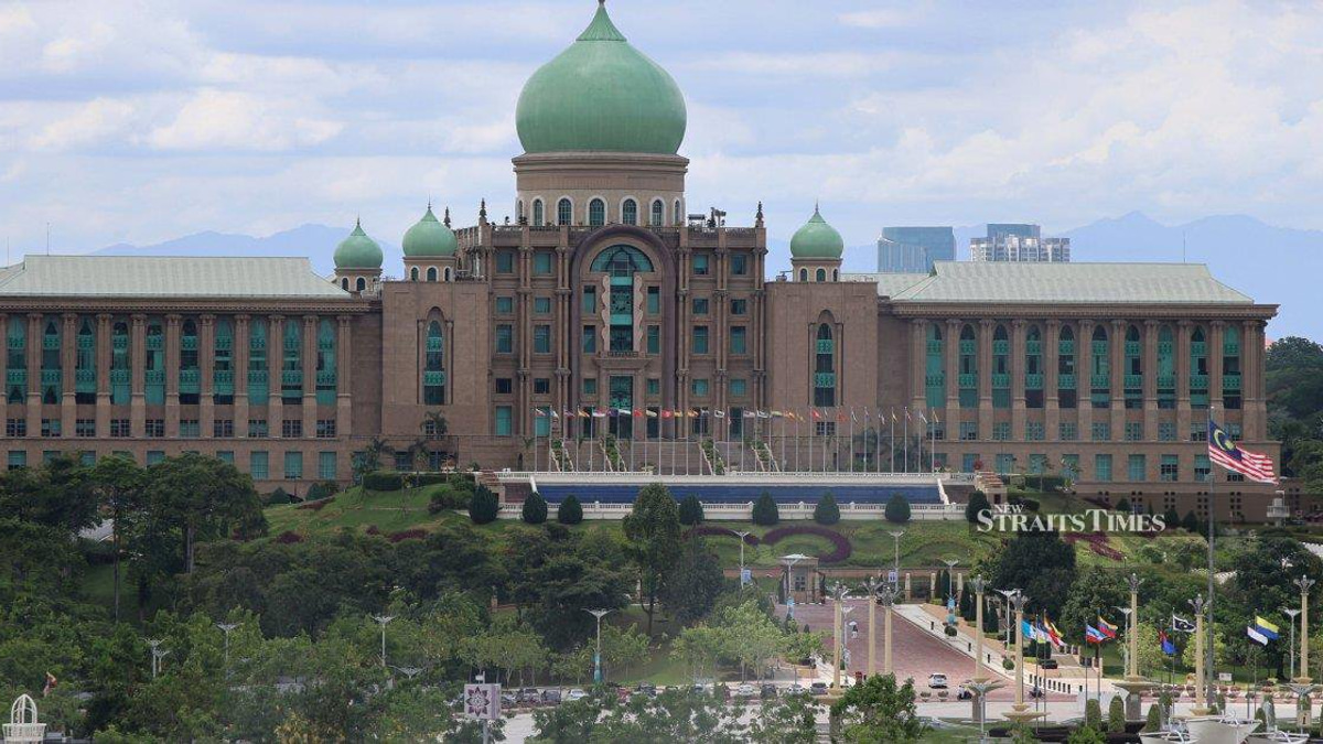 Malaysia's Balancing Act: How the 13th Plan Addresses Rising Geopolitical Tensions