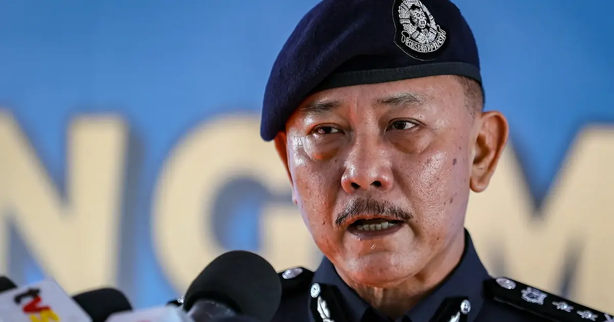 Three arrested after body discovered bound in Batu Pahat river
