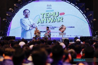 Anwar Orders Forensic Audit of Khazanah's Xeraya Capital Over Financial Concerns