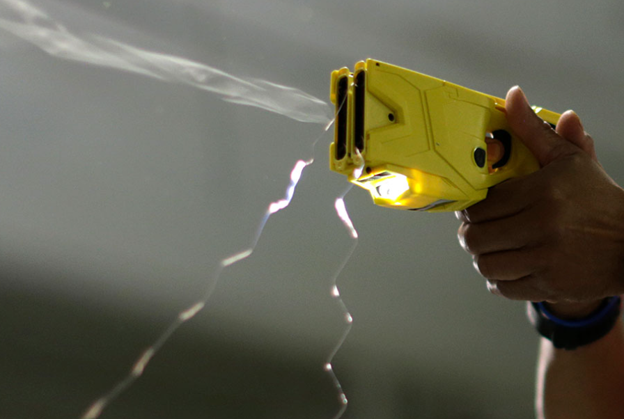 Singapore man tasered and arrested after refusing to drop saw in Bedok North