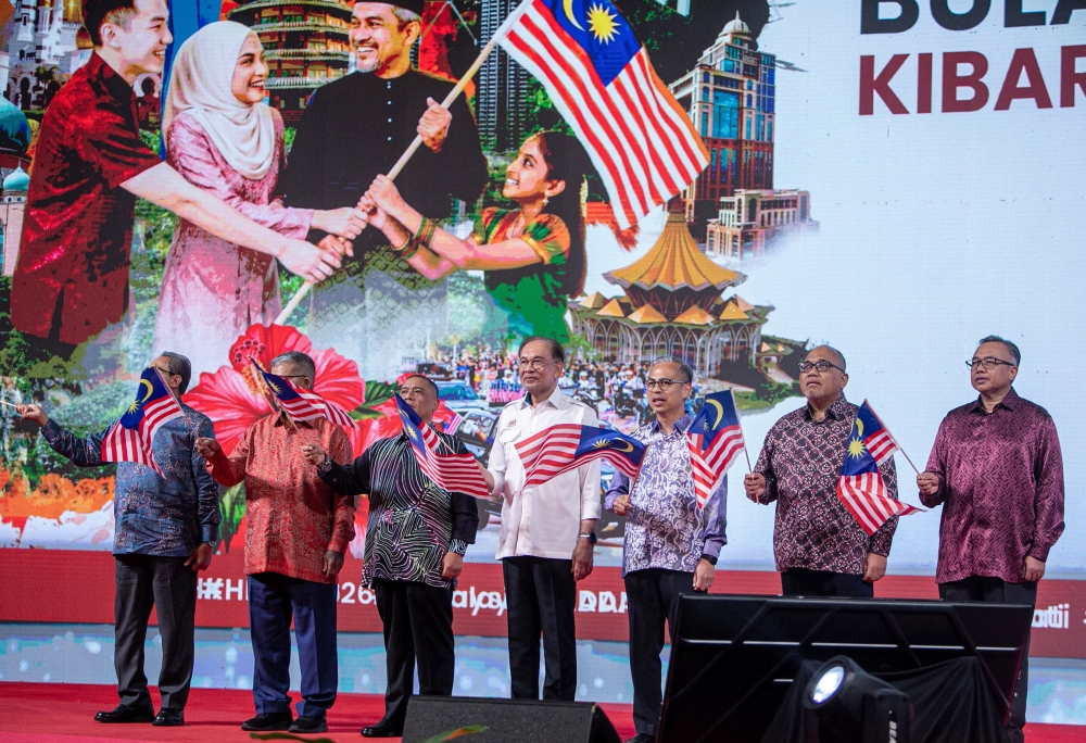 Anwar calls on Malaysian youth to honour independence struggle as nation marks another year of freedom