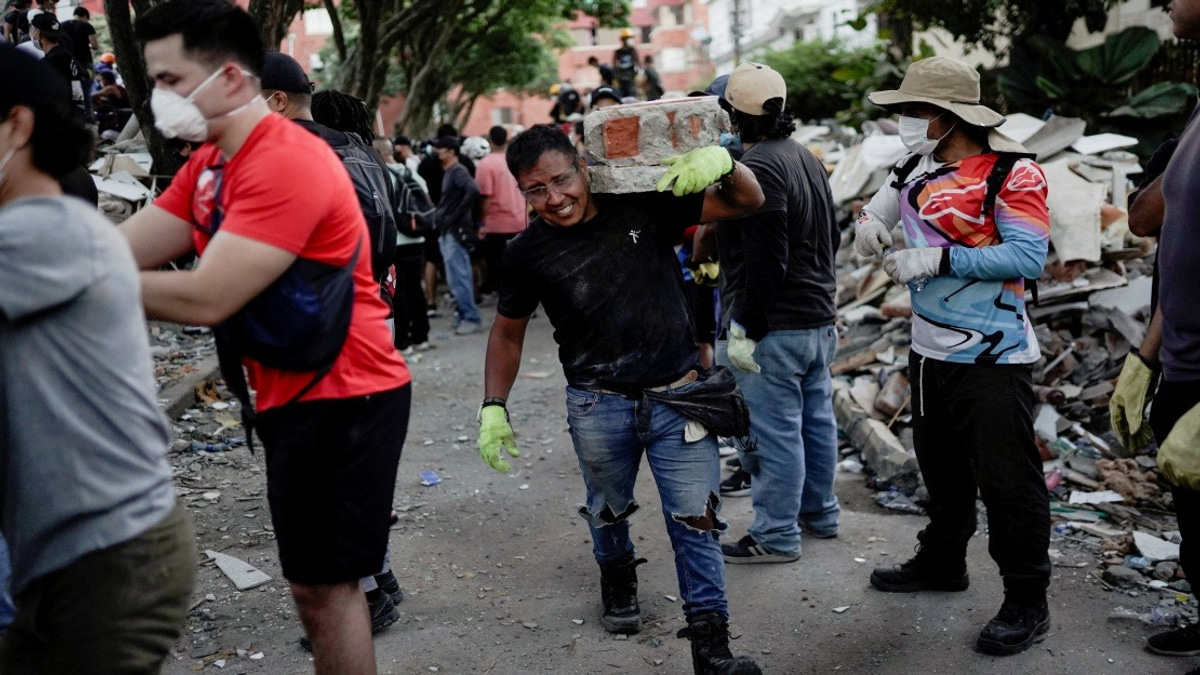 PM Anwar Extends Solidarity to Colombia Following Devastating 7.4 Magnitude Earthquake