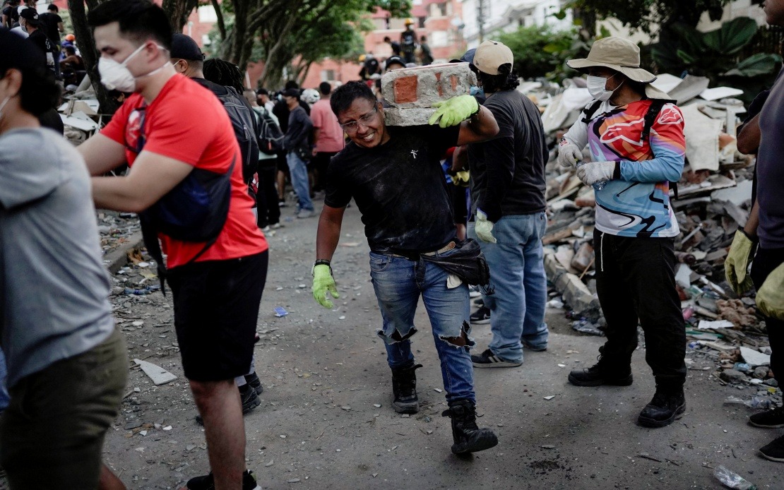 PM Anwar Extends Solidarity to Colombia Following Devastating 7.4 Magnitude Earthquake