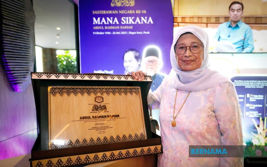Mana Sikana Honoured as 16th National Laureate: A Recognition Long Overdue, Says Widow