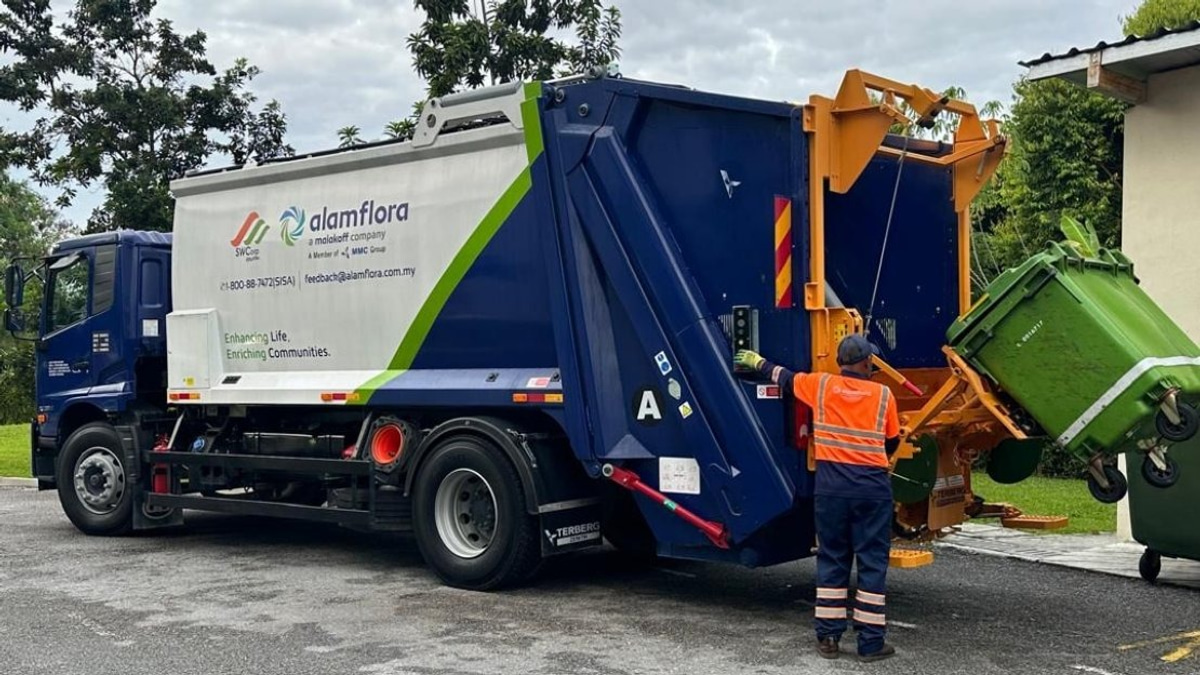 Alam Flora Vows Full Cooperation as Authorities Investigate Garbage Lorry Crash in Kuala Lumpur