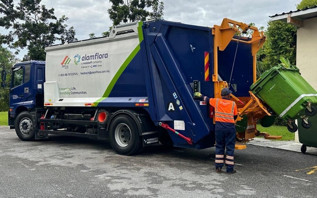 Alam Flora Vows Full Cooperation as Authorities Investigate Garbage Lorry Crash in Kuala Lumpur