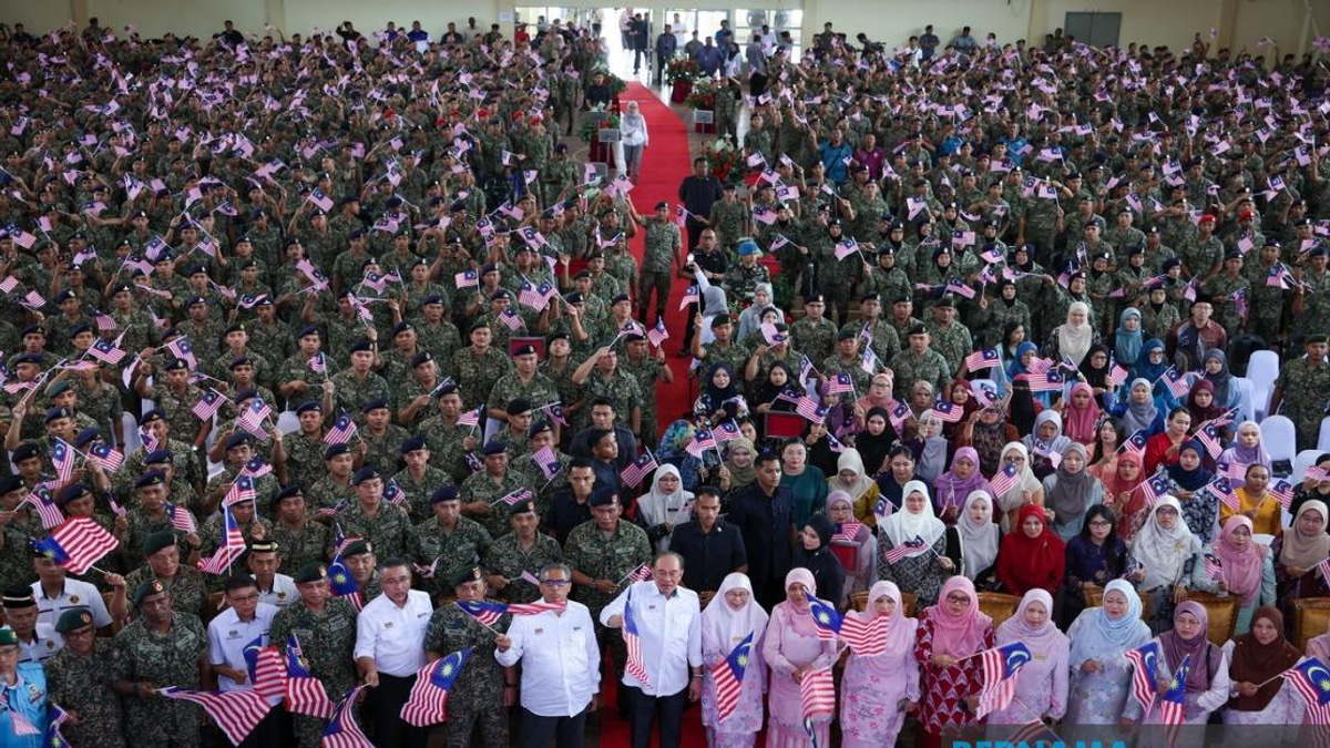 PM Defends Bumiputera Policy, Points to KL Malay Reserve Land Initiative
