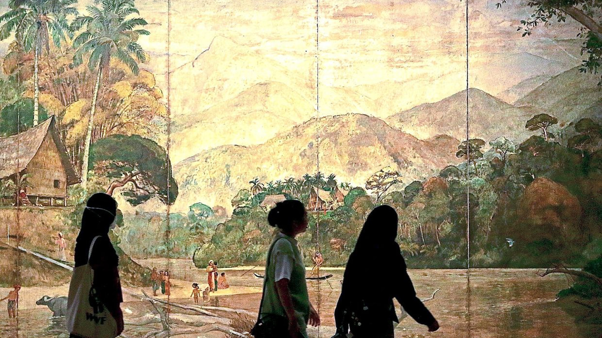 Tropical climate poses silent threat to Malaysia's artworks, spurring regional conservation research