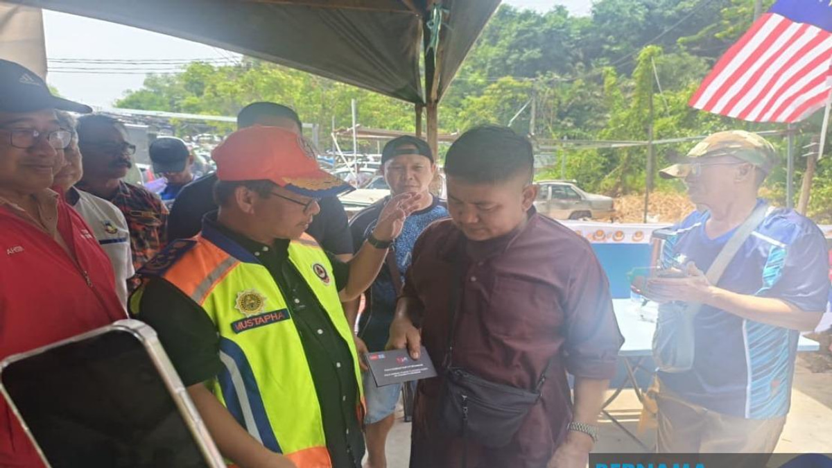 Grandfather's Anguish as Three Children Perish in Kota Kinabalu Fire