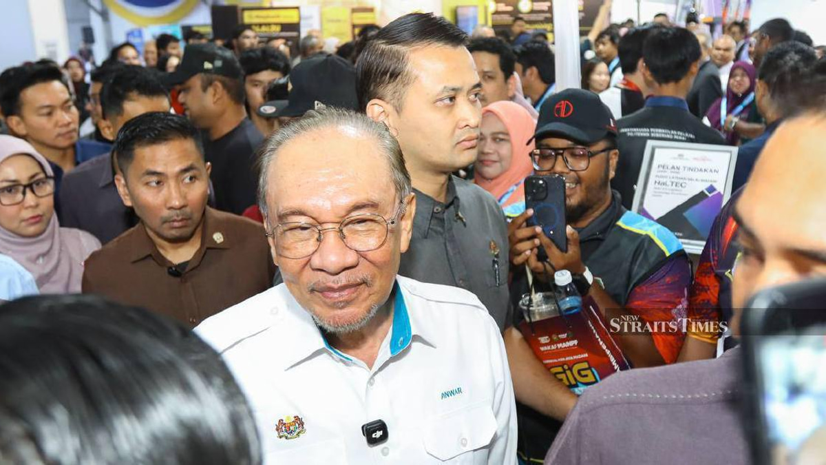 Anwar to campaign in Negri Sembilan as polls tighten ahead of state election