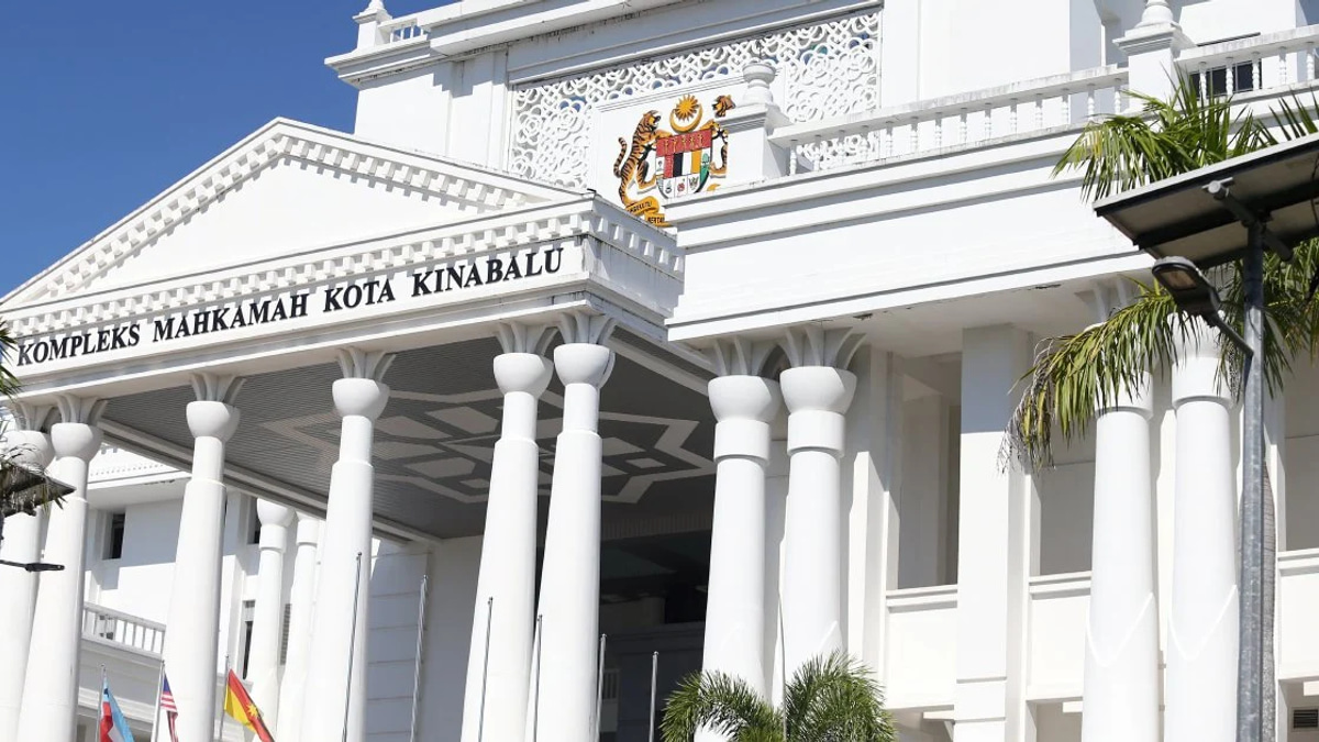 Handwriting Expert Reaffirms Findings That Others May Have Written in Zara Qairina's Journals