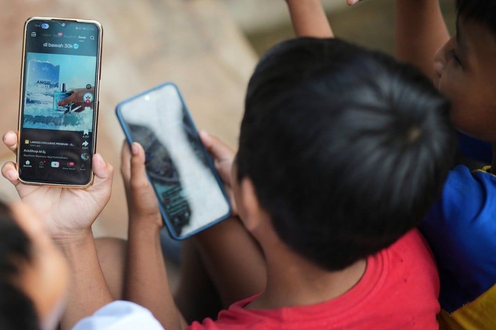 Indonesia Removes Five Million Underage Accounts in Digital Child Protection Push